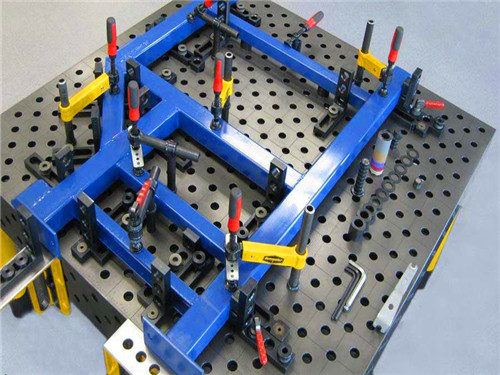 機(jī)器人夾具平臺(tái)